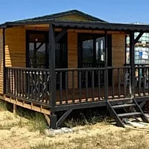 Antrasit renkli veranda korkuluğu olan 66 metrekare tek katlı "70 metrekare ahşap ev manolya modeli"