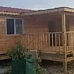 50 m2 ahşap kütük verandalı şık tasarım taşınabilir ahşap kütük ev görseli