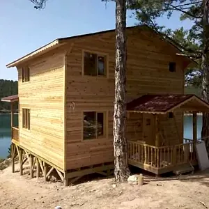 110 m2 ahşap ev arka giriş