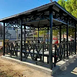 Antrasit ile ahşapın buluşması